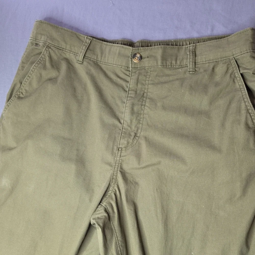 Eddie Bauer Olive Men's Casual Pants Flat Front Straight Leg Cotton Pockets 38